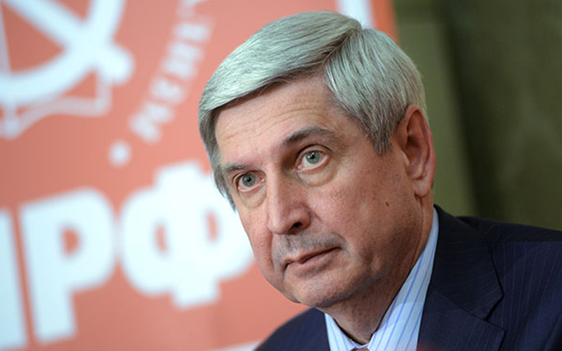 Иван Мельников