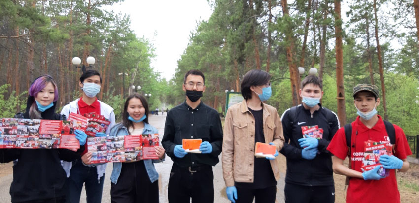 Мы — молодая гвардия рабочих и крестьян.jpg