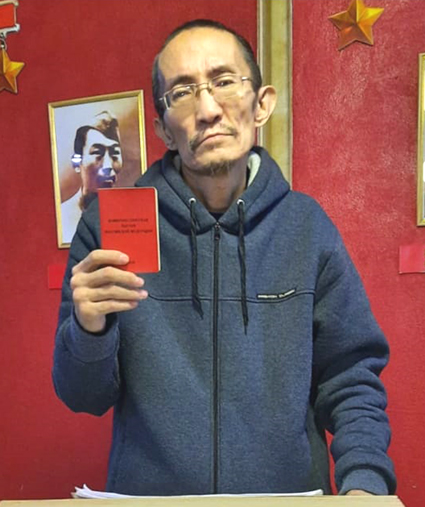 Олег Попов.jpg